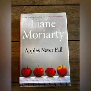Apples Never Fall Hardcover Book - Liane Moriarty